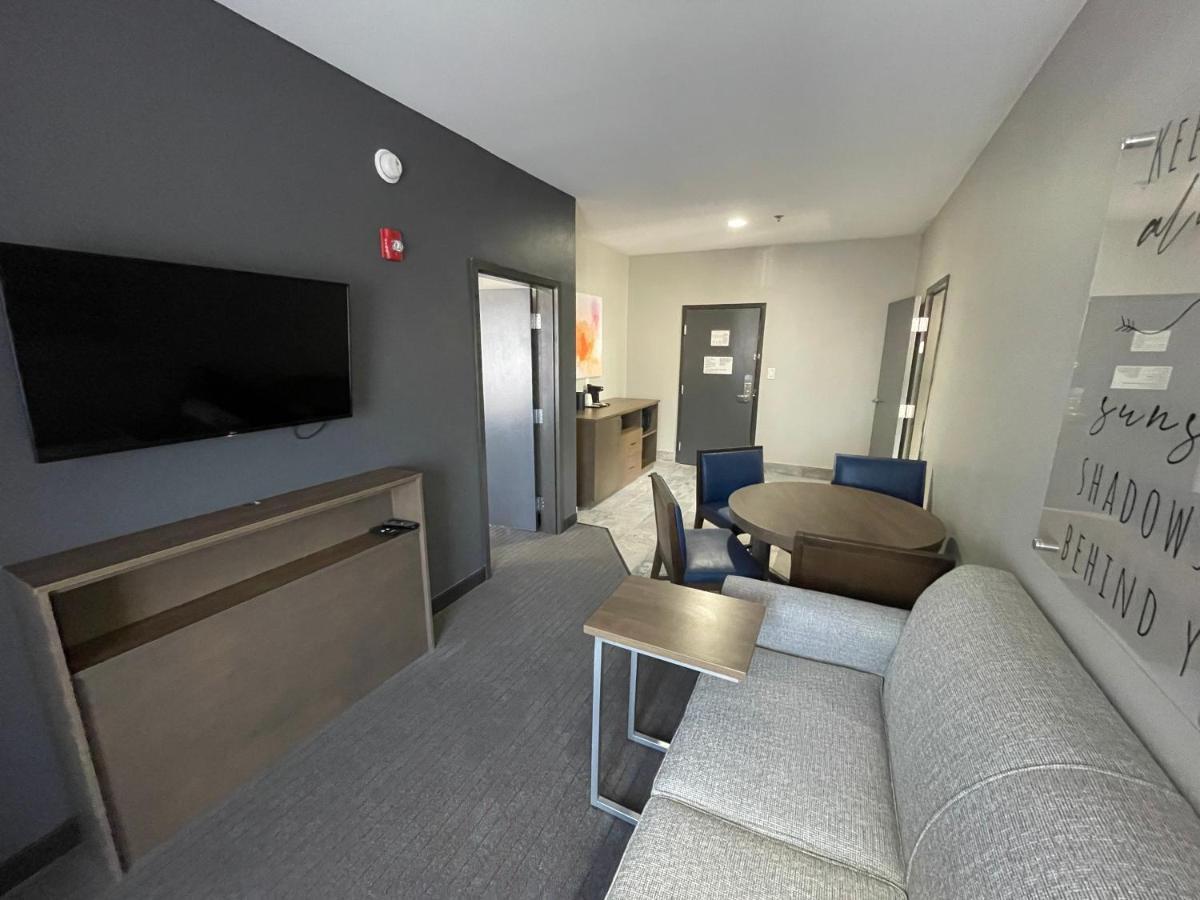 La Quinta Inn & Suites By Wyndham Augusta Fort Eisenhower Buitenkant foto