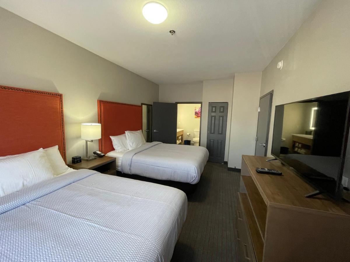 La Quinta Inn & Suites By Wyndham Augusta Fort Eisenhower Buitenkant foto