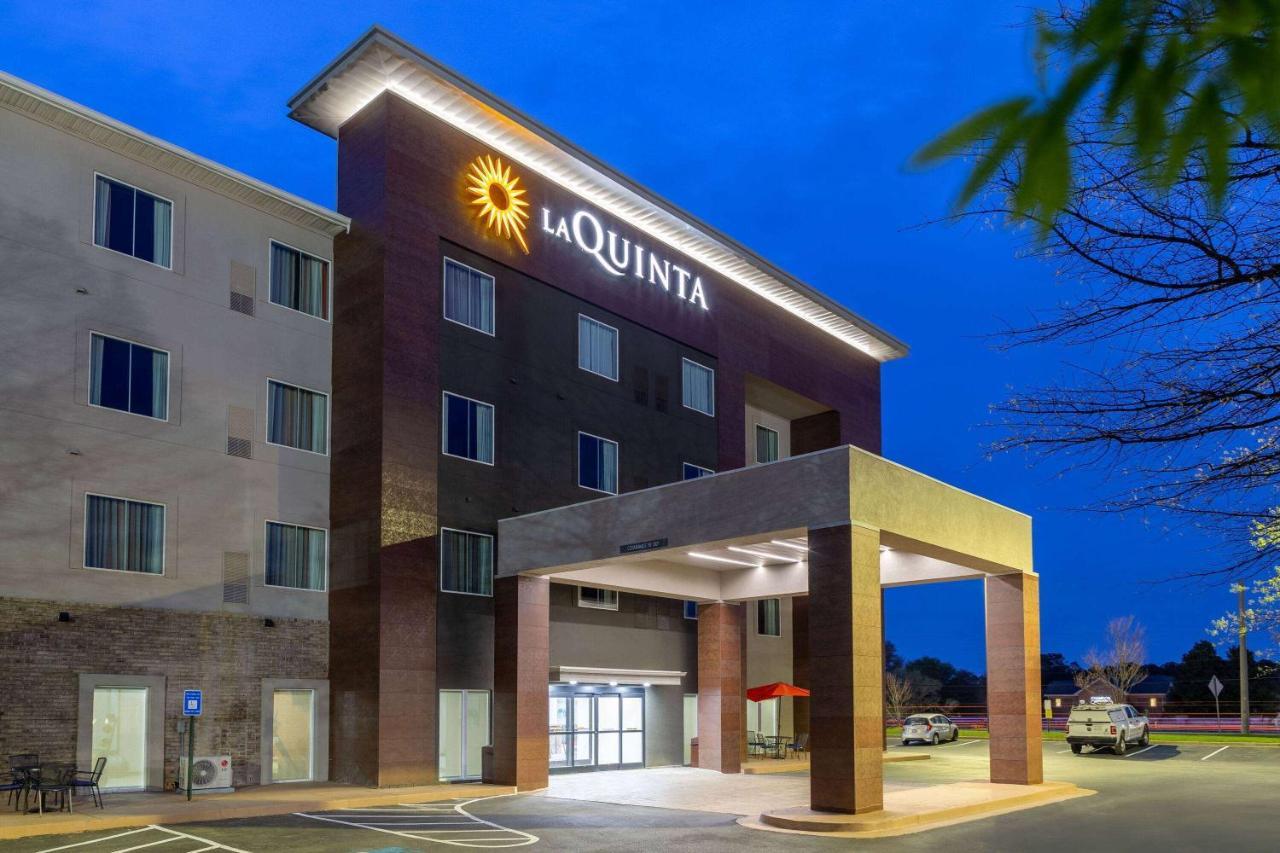 La Quinta Inn & Suites By Wyndham Augusta Fort Eisenhower Buitenkant foto