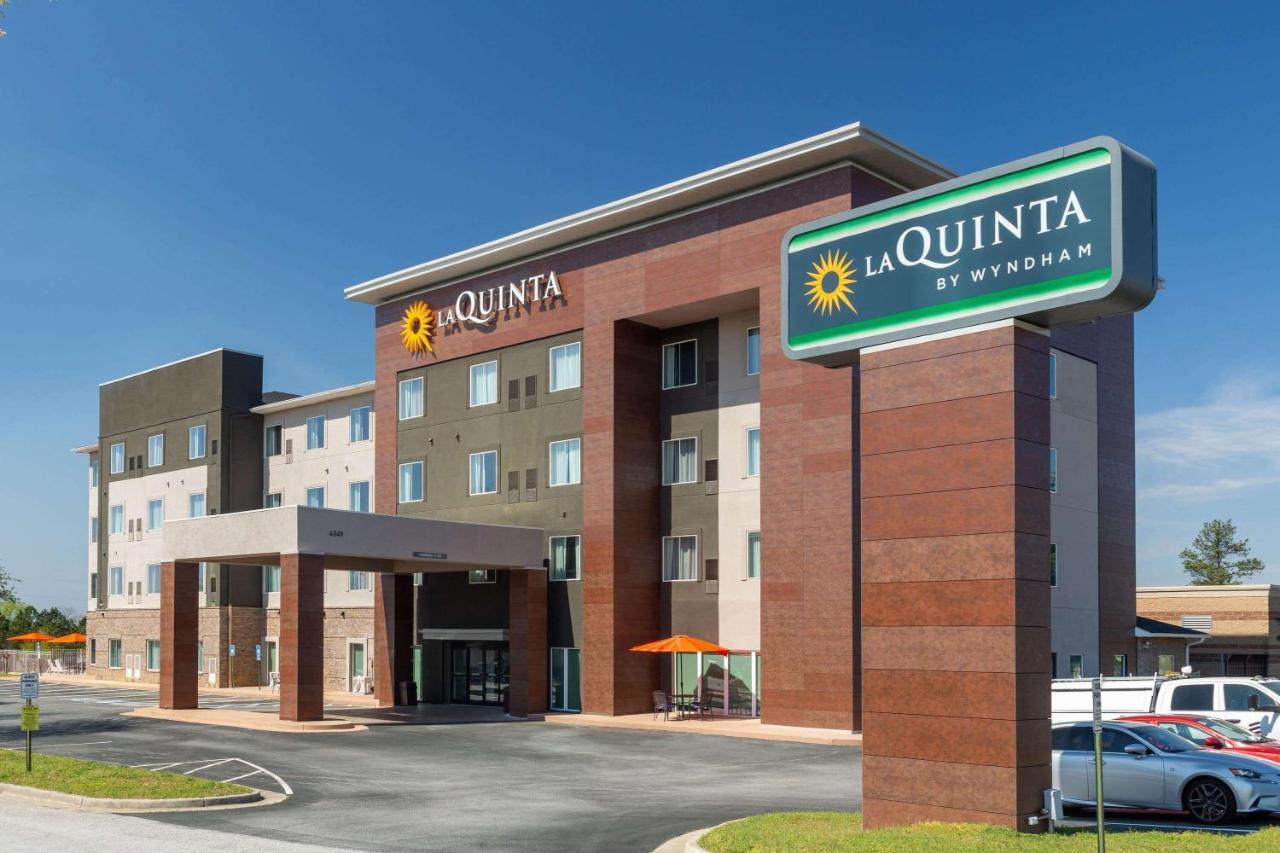 La Quinta Inn & Suites By Wyndham Augusta Fort Eisenhower Buitenkant foto