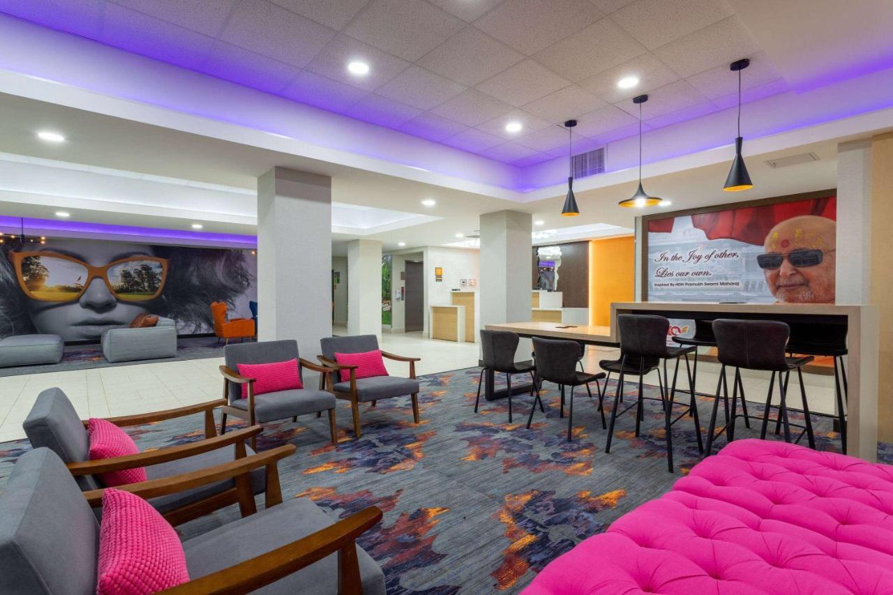 La Quinta Inn & Suites By Wyndham Augusta Fort Eisenhower Buitenkant foto