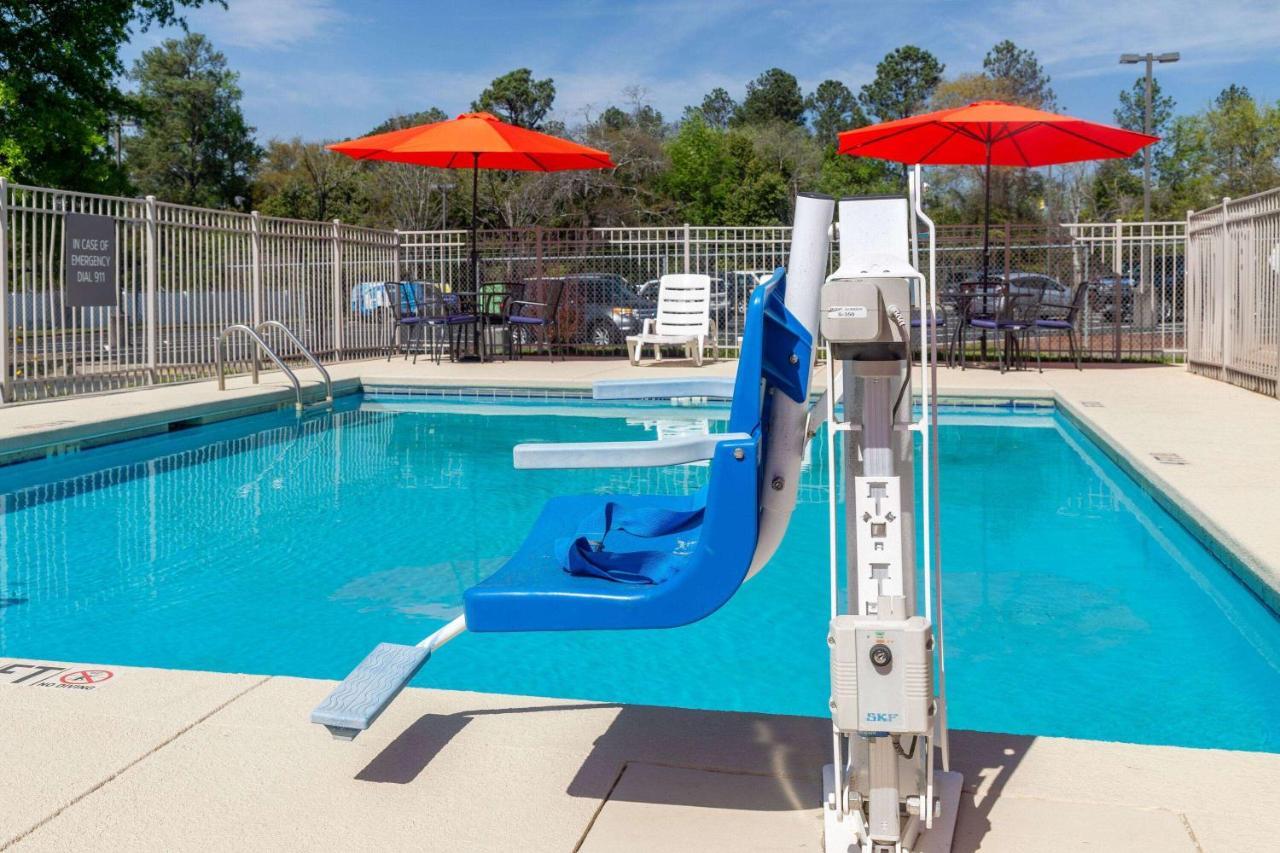 La Quinta Inn & Suites By Wyndham Augusta Fort Eisenhower Buitenkant foto
