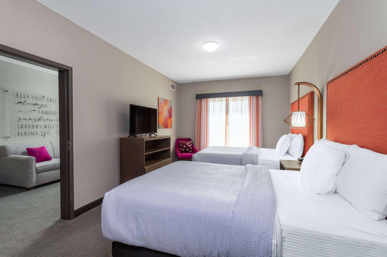 La Quinta Inn & Suites By Wyndham Augusta Fort Eisenhower Buitenkant foto