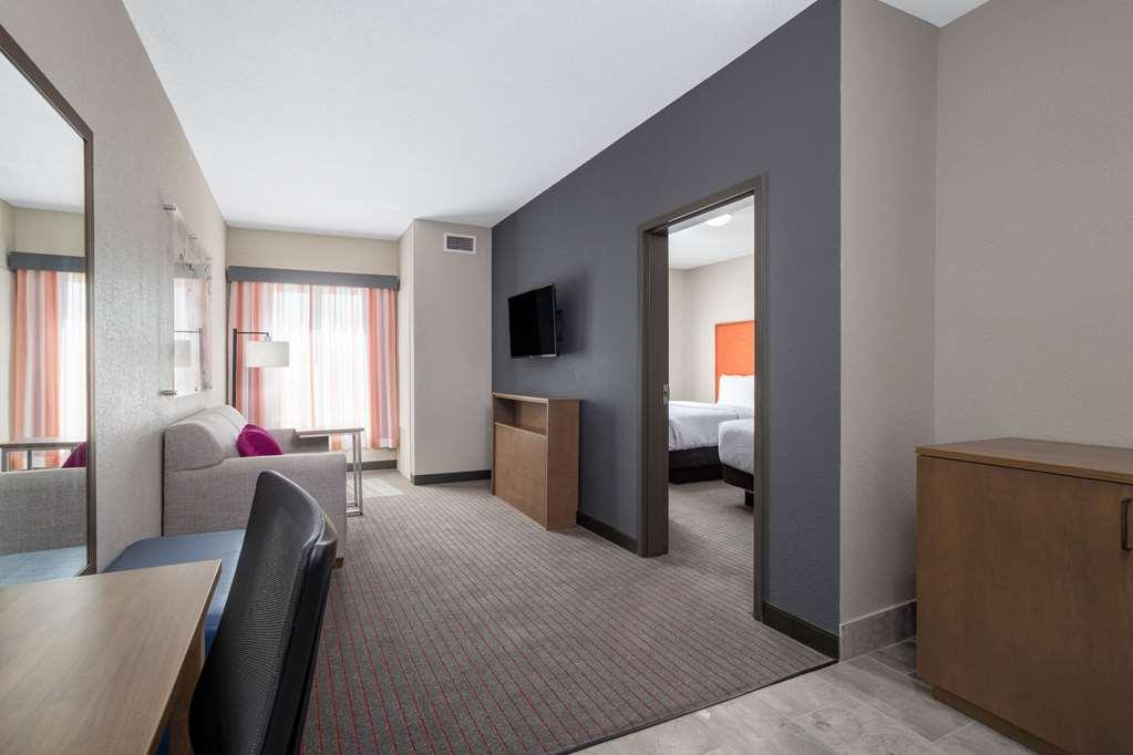La Quinta Inn & Suites By Wyndham Augusta Fort Eisenhower Kamer foto
