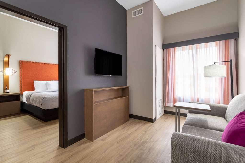 La Quinta Inn & Suites By Wyndham Augusta Fort Eisenhower Kamer foto