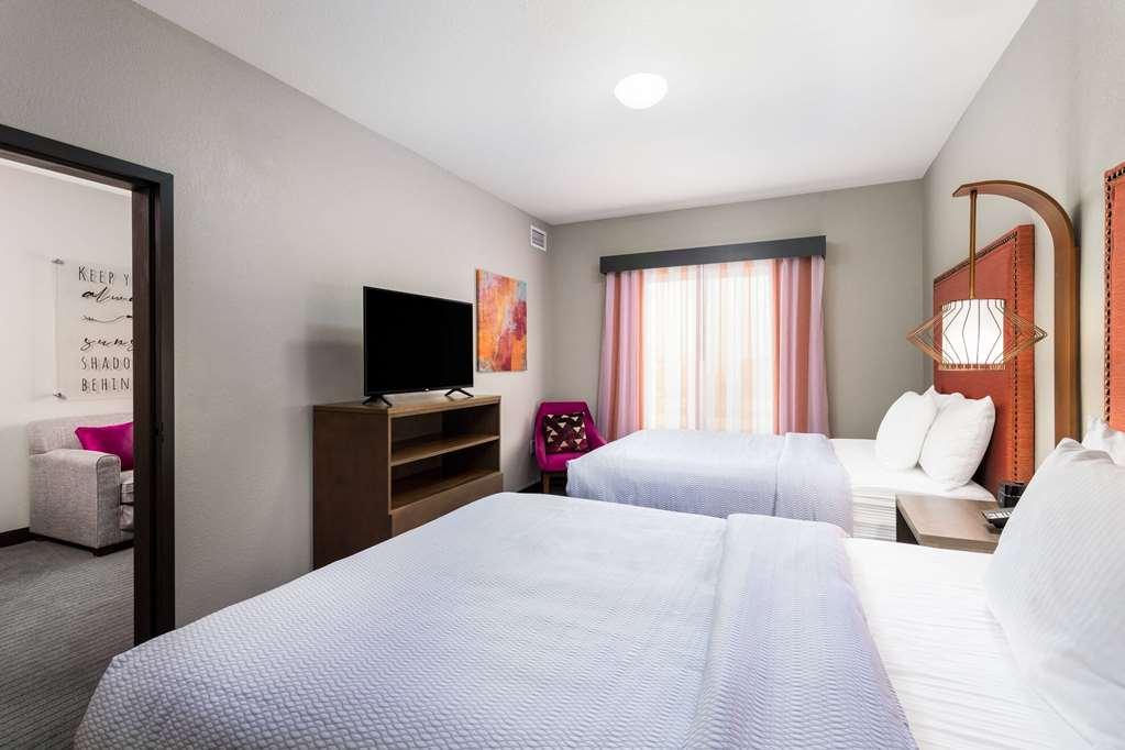 La Quinta Inn & Suites By Wyndham Augusta Fort Eisenhower Kamer foto