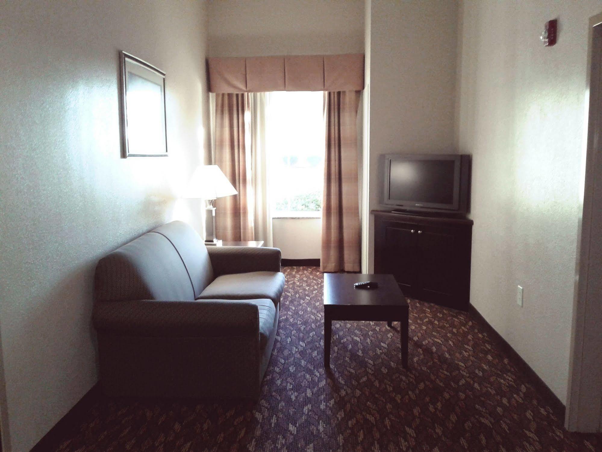 La Quinta Inn & Suites By Wyndham Augusta Fort Eisenhower Buitenkant foto
